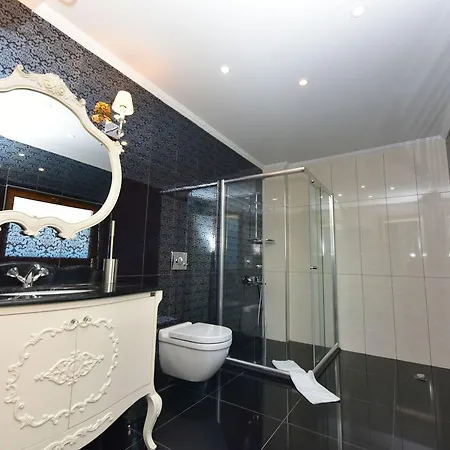 Dora Butik Otel Arakli Экстерьер фото