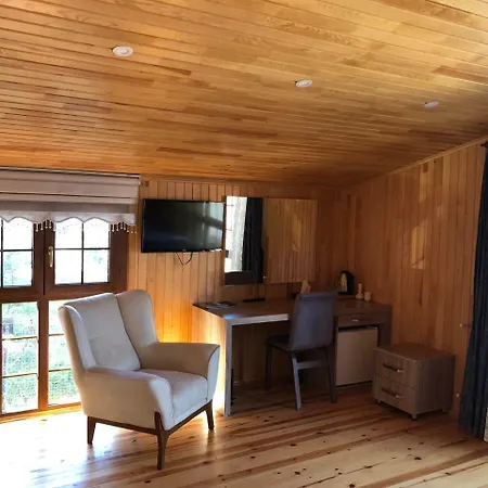 Dora Butik Otel Arakli Экстерьер фото